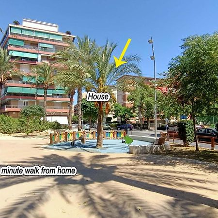 Visitando A Mijail Alicante Exterior foto